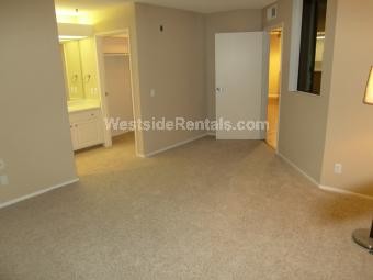 Foto principal - 1860 N Fuller Ave