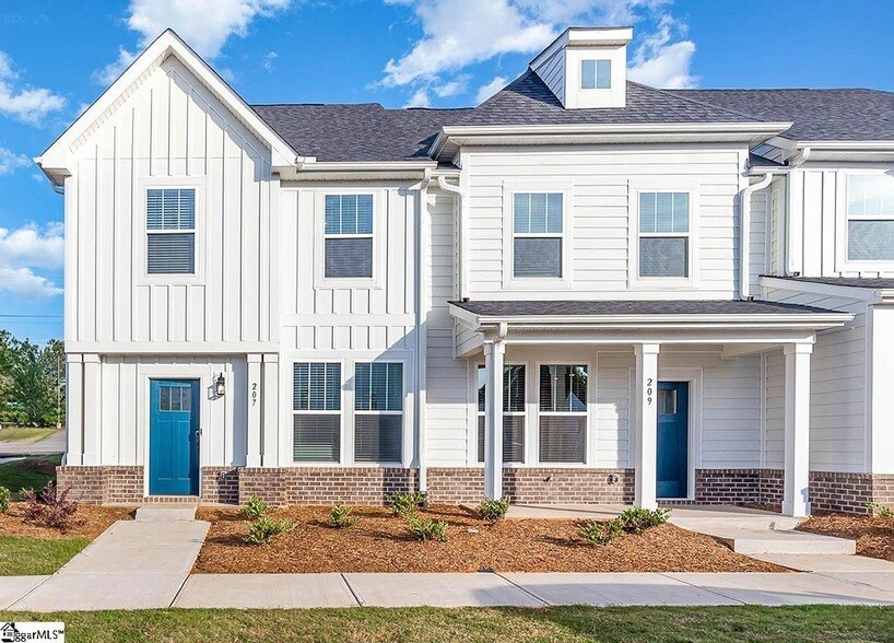 Foto principal - 234 Pine Breeze Wy