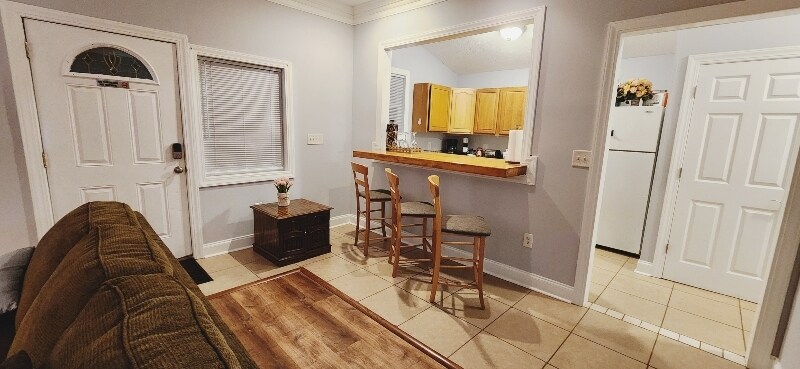 Building Photo - 285 Savannah Ave