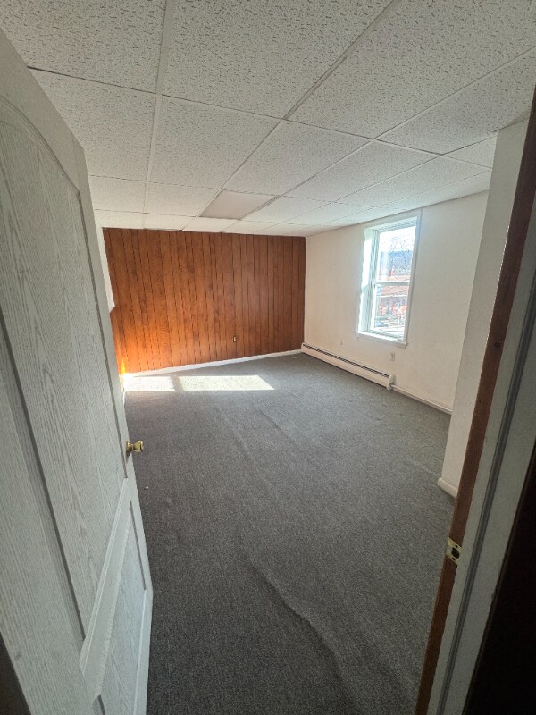 Building Photo - 521 Main St