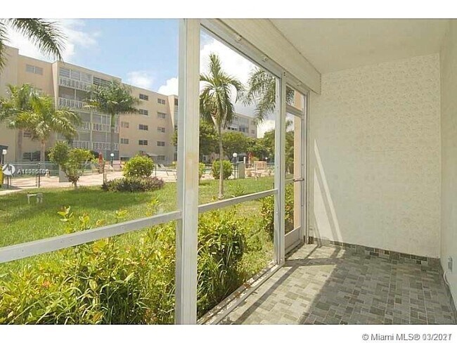 Foto del edificio - 232 NE 12th Ave