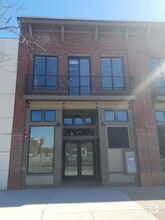 Building Photo - 2238 Washington Blvd