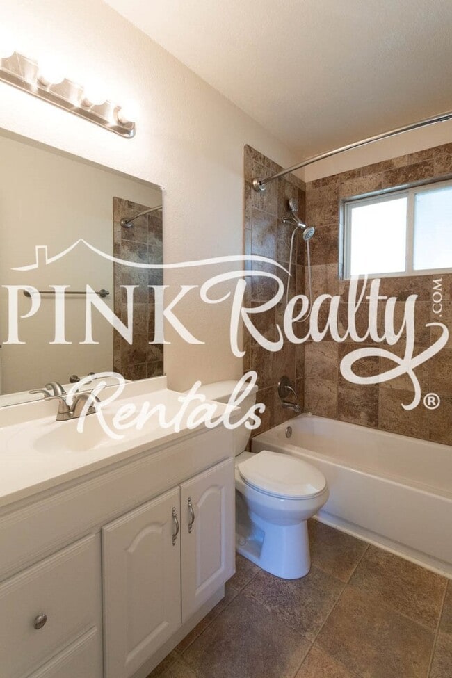 Building Photo - 133 Steven Dr