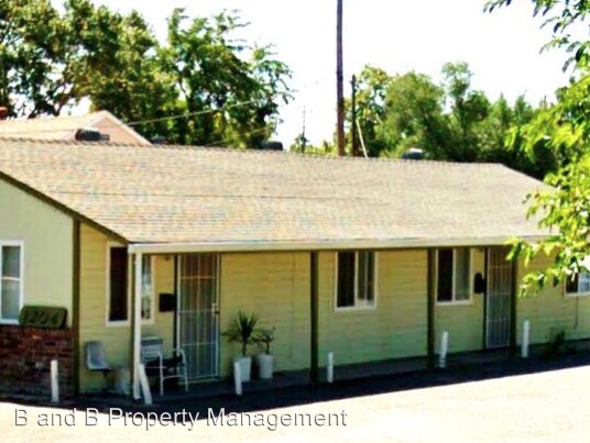 Primary Photo - 1204 South Ave