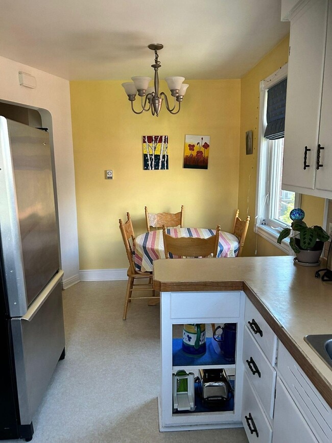 à manger - 5137 Av Mariette