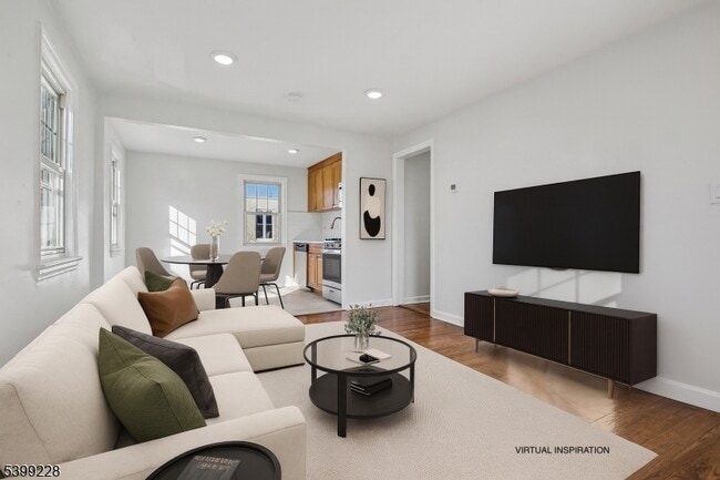 Building Photo - 234 Willow Ave