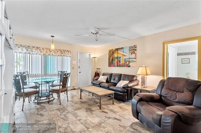 Foto del edificio - 3225 NE 16th St