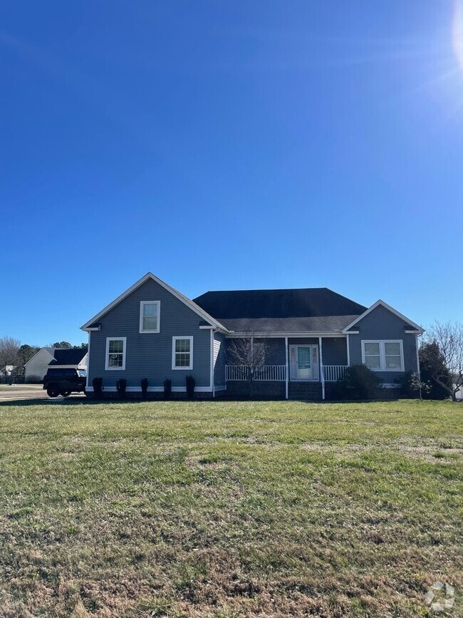 Launch Landing Apartments for Rent Moyock, NC 1 Rentals