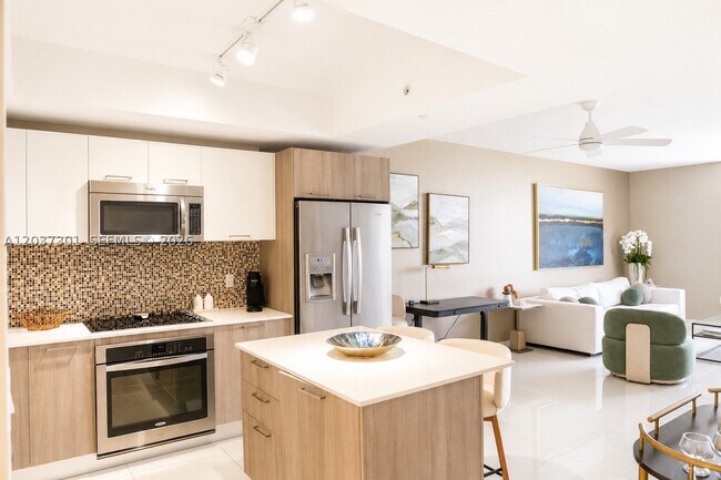 Foto del edificio - 5300 NW 85th Ave