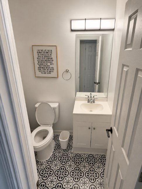 Foto del edificio - 6811 Sawmill Cir