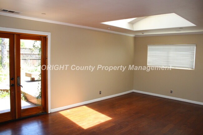 Foto del edificio - AVAILABLE AUGUST - Immaculate Spanish Style SLO Home - 3 Bedroom / 2 Bathroom