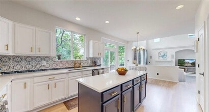 Building Photo - 7597 Bison Ct