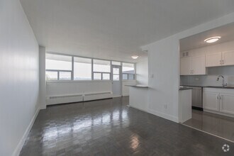 2BR, 1BA - 837SF - Living Room - 1970 Fowler Dr