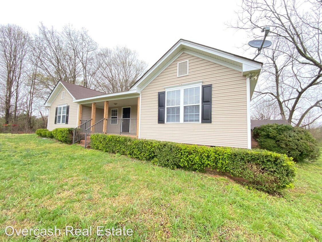 Primary Photo - 4 br, 2 bath House - 14640 Old Beatty Ford Rd