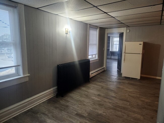 Foto del edificio - 105 E Lincoln Ave