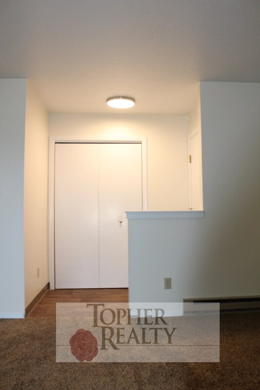 Foto del edificio - 44 Golf Course Ln