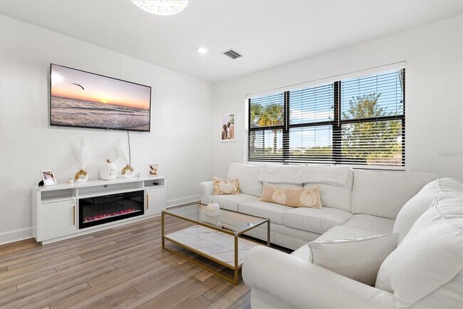 Foto del edificio - 16235 Pine Mist Dr