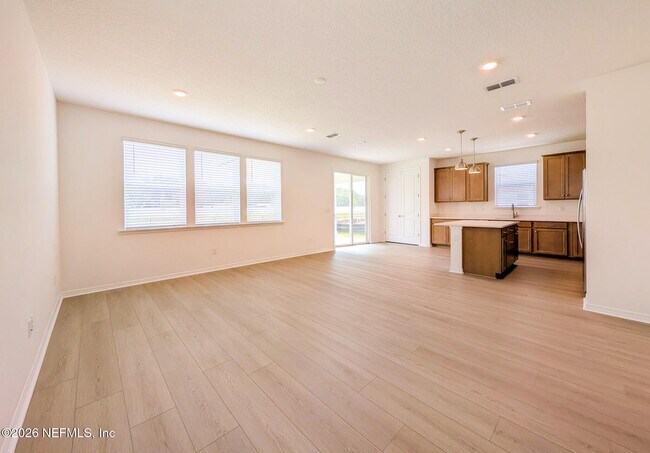 Foto del edificio - 1865 SUE MEADOW Ln