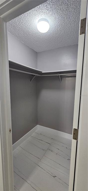 Foto del edificio - 606 SE 13th Ct