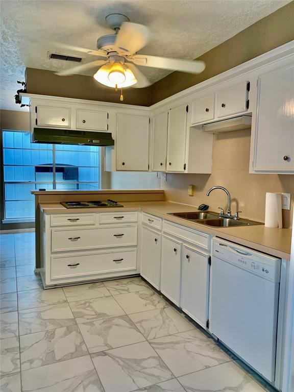 Building Photo - 11455 Sabo Rd