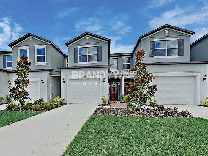 Primary Photo - NEW LOWER RENTAL RATE LEASING SPECIAL: Rec...