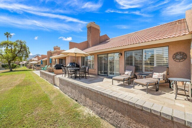 Foto del edificio - 42654 Sand Dune Dr