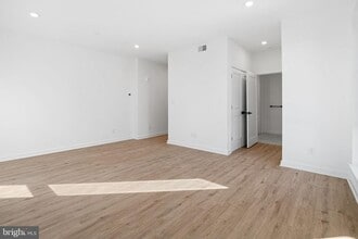 Building Photo - 701-7 Cecil B. Moore Ave