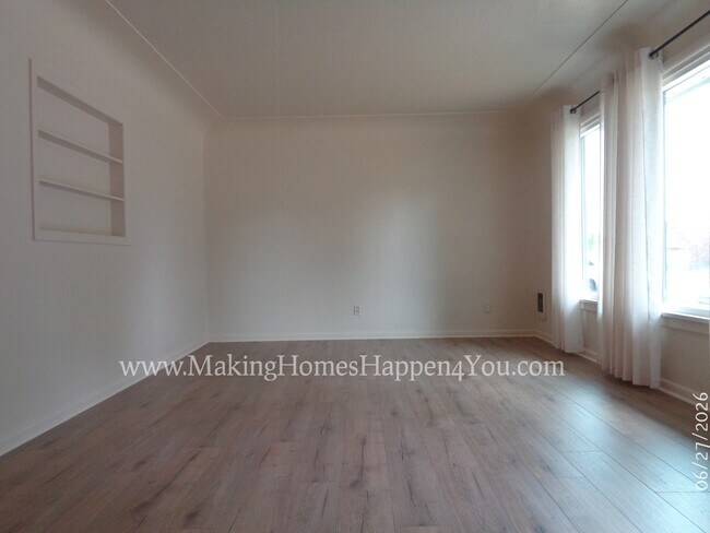 Foto del edificio - 1945 23rd St NE