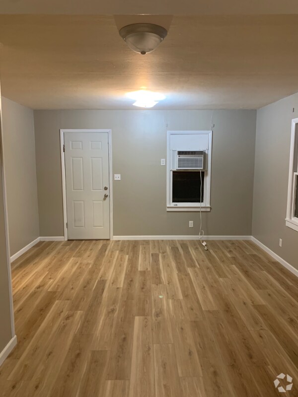 Broadway Acres Apartments under 2,500 Springfield, MO 2 Rentals