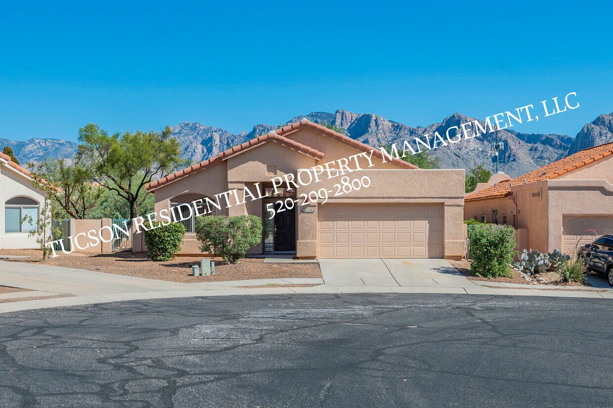 Foto principal - 11174 N Sand Pointe Dr