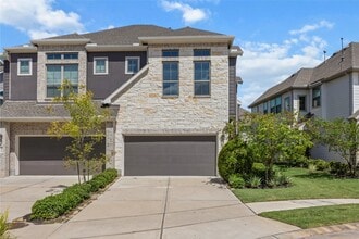 Building Photo - 9443 Starlight Oak Dr