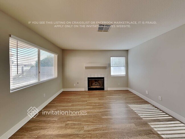 Foto del edificio - 3416 Summersprings Dr