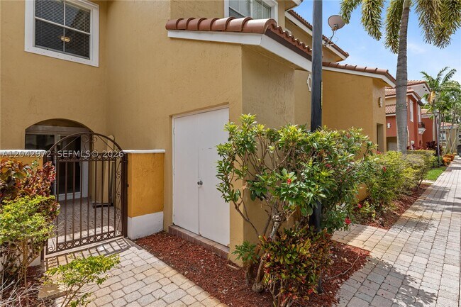 Foto del edificio - 3405 Merrick Ct
