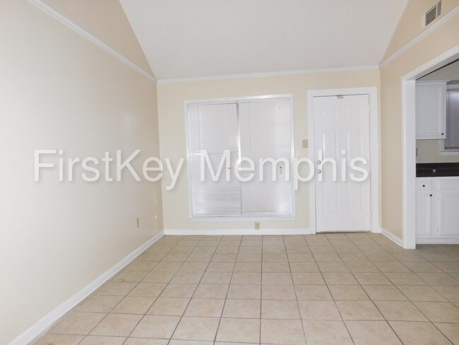Building Photo - 5380 Zodiac Rd