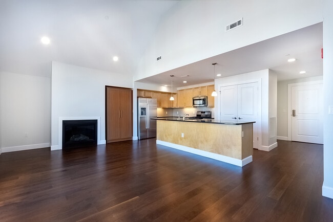 Building Photo - 1501 Commonwealth Ave