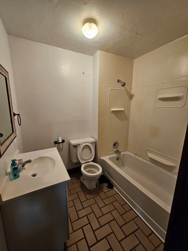 Foto del edificio - 1296 Butler Rd