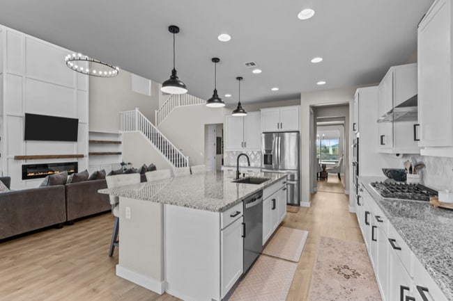 Foto del edificio - 19532 W Marshall Ave