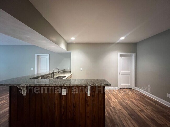 Foto del edificio - 4239 Windslow Dr
