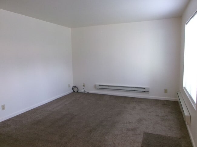 Foto del edificio - Well maintained 2 bedroom, 1 bath condo