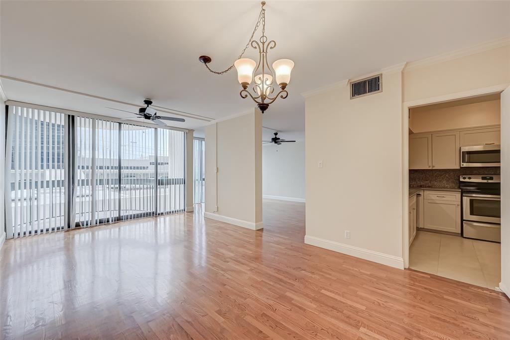 5001 Woodway Dr Unit 302, Houston, TX 77056 Condo for Rent in Houston, TX