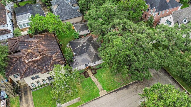 Foto del edificio - 434 Terrace Dr