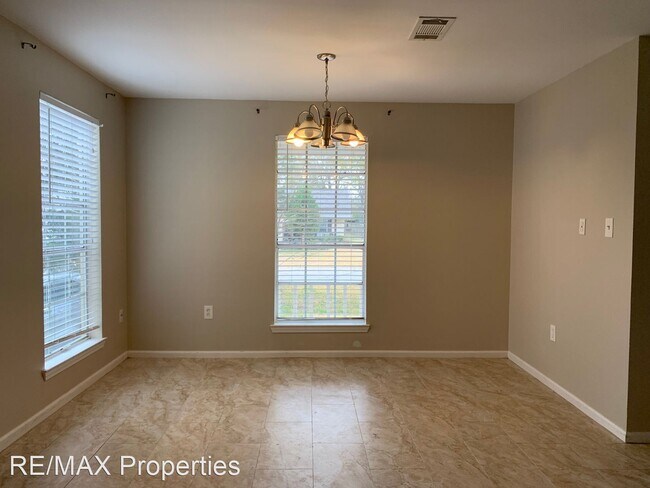 Building Photo - 3 br, 2 bath House - 16423 Woodlawn Acres