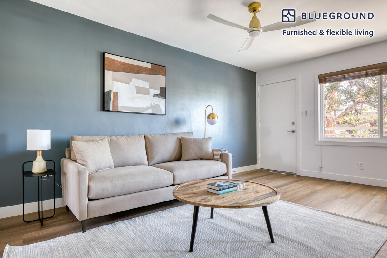 3499 Sawtelle Blvd Unit FL2ID979, Los Angeles, CA 90066 Room for