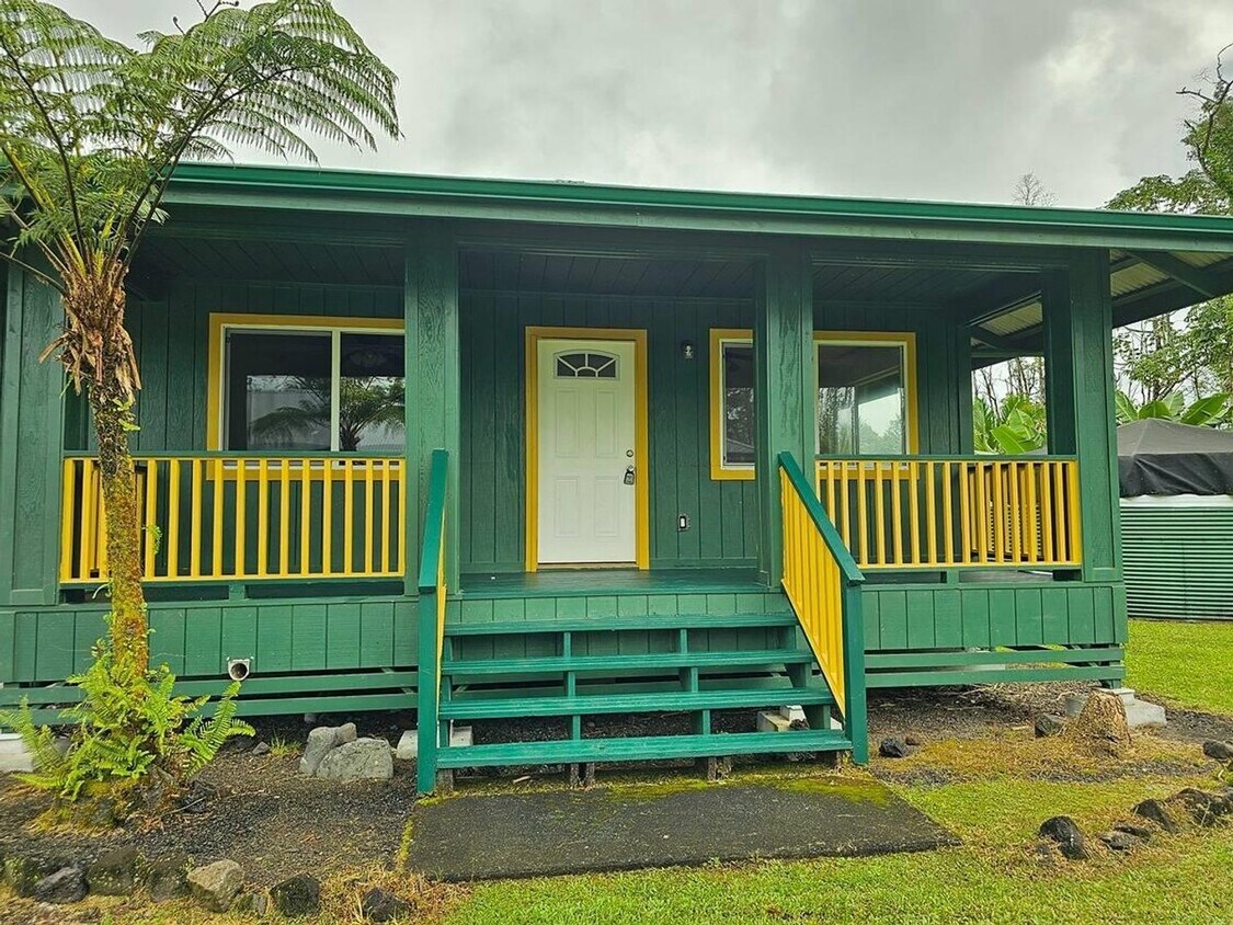 Large 3 bedroom 2 bath home House Rental in Pahoa, HI