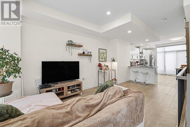 Photo du bâtiment - 336 Foliage Private