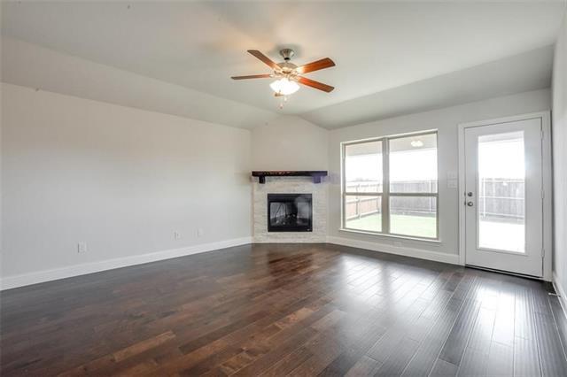 Foto del edificio - 2912 Chestnut Ln