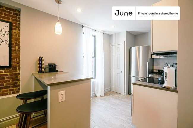 Building Photo - Room in Shared 3 bed/2 bath home in Upper West Side