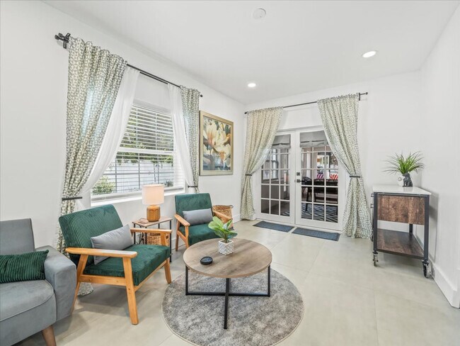 Foto del edificio - 3811 River Grove Ct