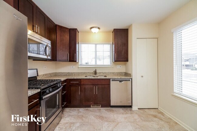 Foto del edificio - 3023 Impressions Dr