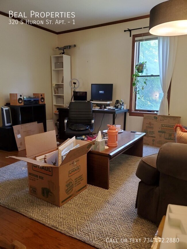 Photo - 320 S Huron St Apartment